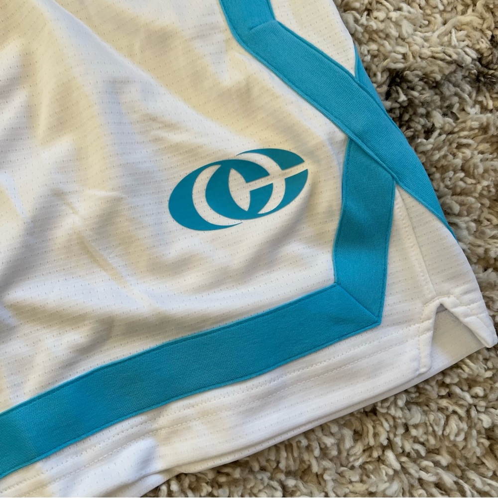 ✔️NWT✔️ NIKE Caitlin Clark Crossover Dri-FIT 5" Basketball Shorts - Picture 3 of 13
